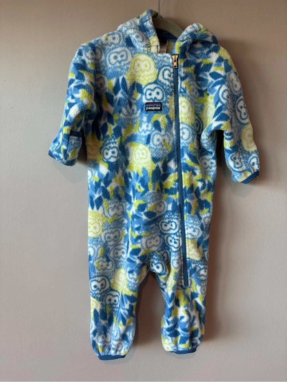 Patagonia Owl Print Hooded Pram Bunting One Piece Fleece Cozy Suit 12 months